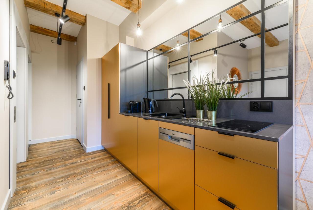 Piernikowe Apartamenty Торунь Экстерьер фото